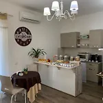 Etesia Bed & Breakfast 3*