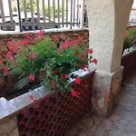 Etesia Bed & Breakfast 3*